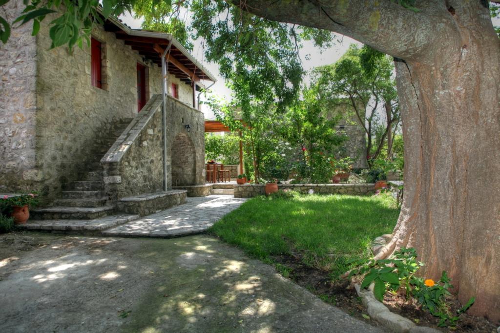 Menelia Cottage Platístoma Rum bild